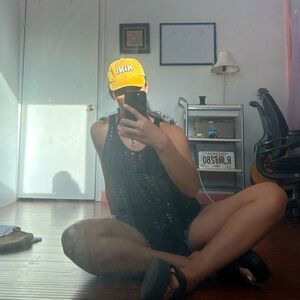 Mini hat small. Mustard color yellow